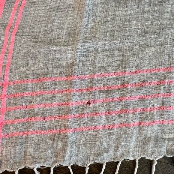 LOFT scarf - Picture 3 of 4